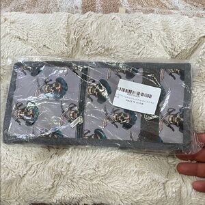 Chic Black and Gray Travel Bag for Women